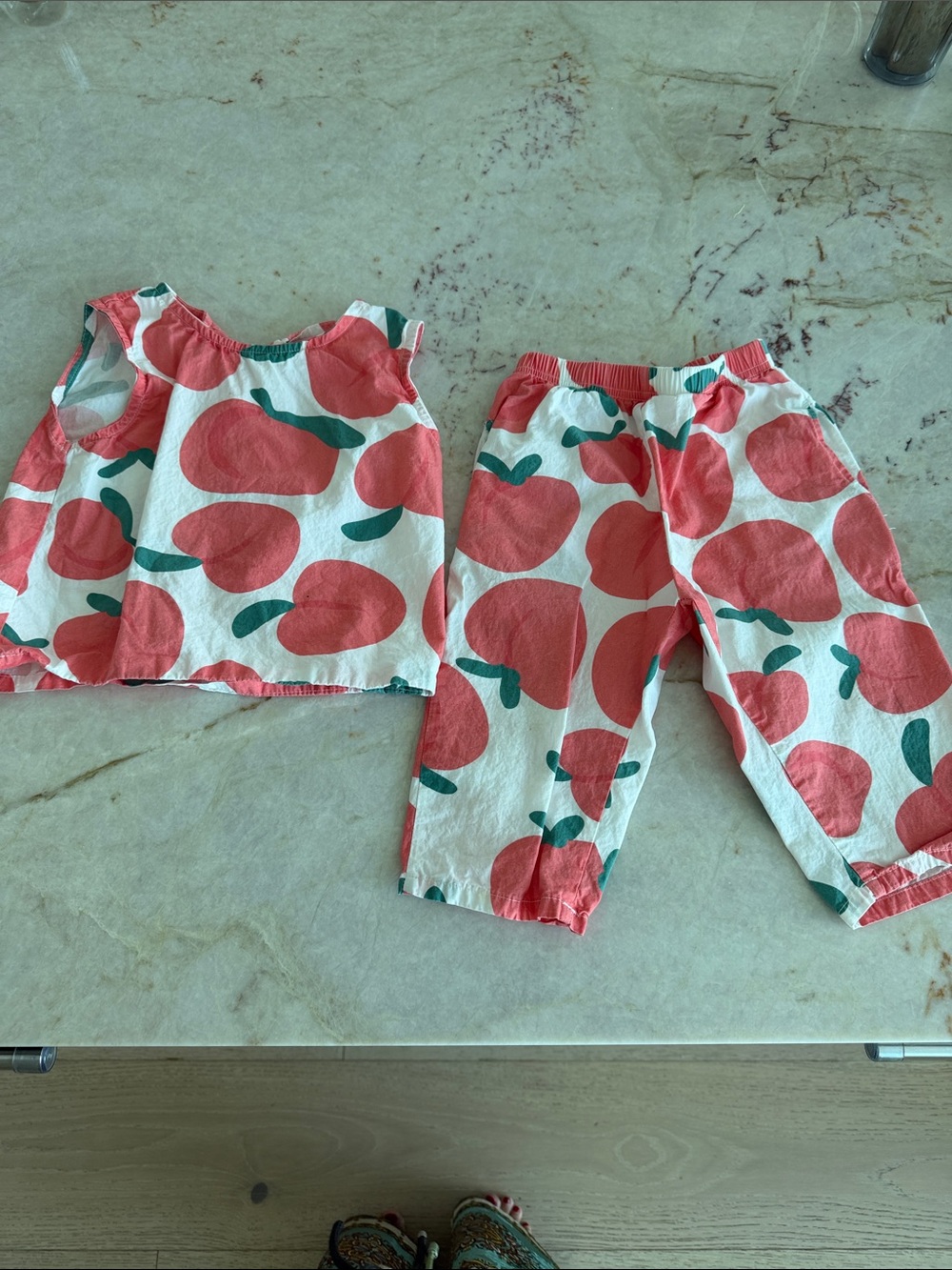 Toddler Peach-Print Top & Pants Set - Coral and Green
